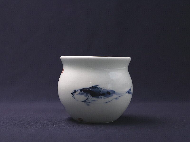 1. 청화유리홍 어연문