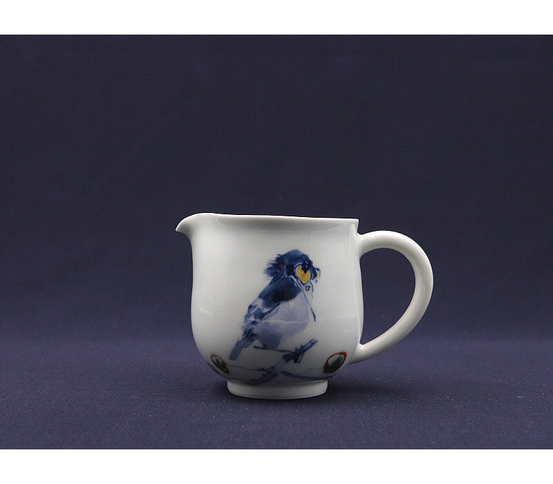 96. 청화유리홍 단취문