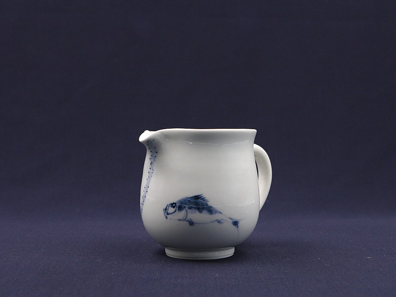 117. 청화유리홍 어연문