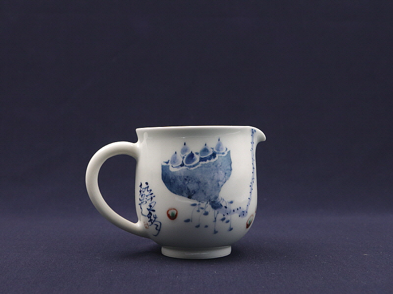 121. 청화유리홍 어연문