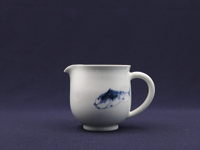 121. 청화유리홍 어연문