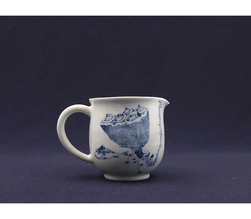 122. 청화유리홍 어연문