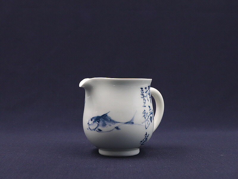 124. 청화유리홍 어연문