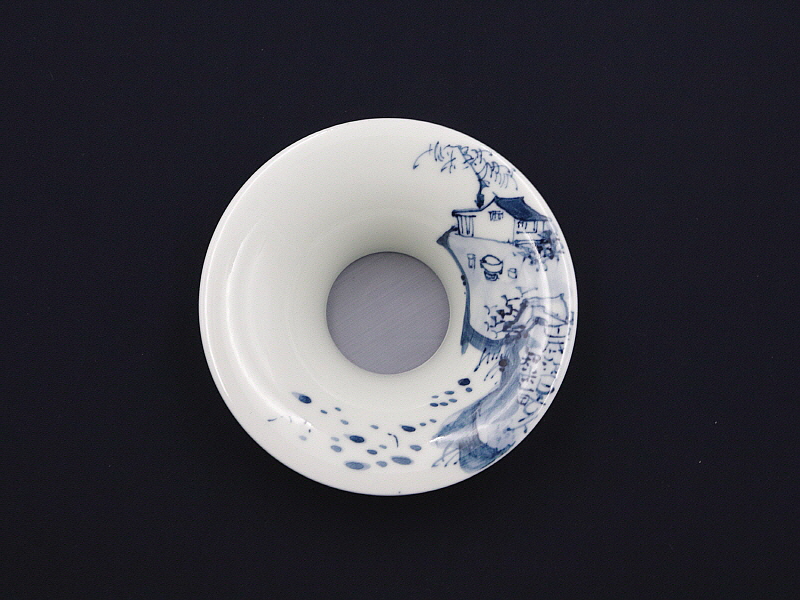 33. 청화 산수문