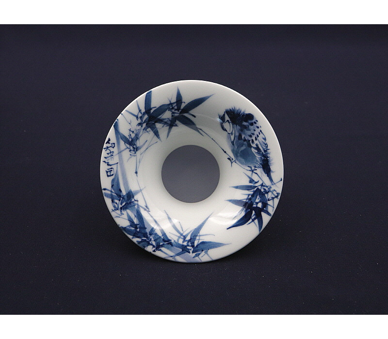 123. 청화 팔가조죽문