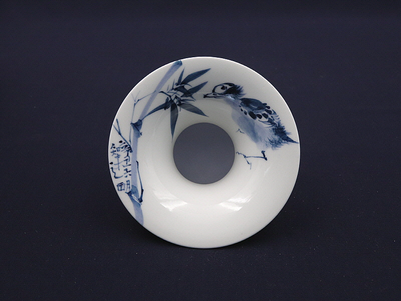 126. 청화 조죽문