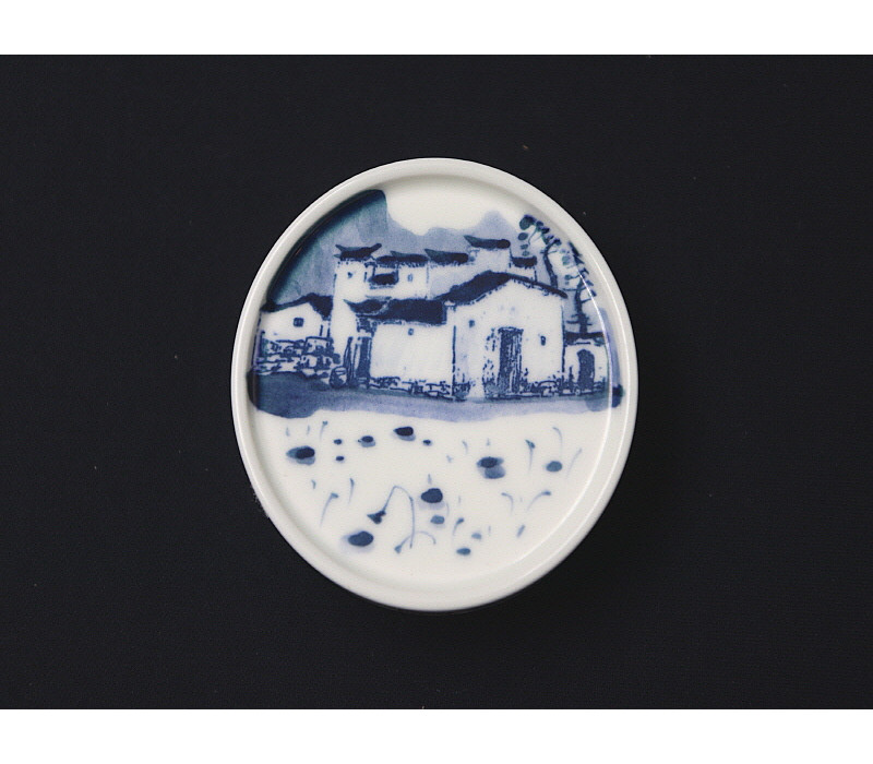 31. 청화 산수가문