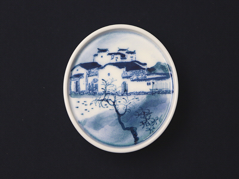 34. 청화 산수가문