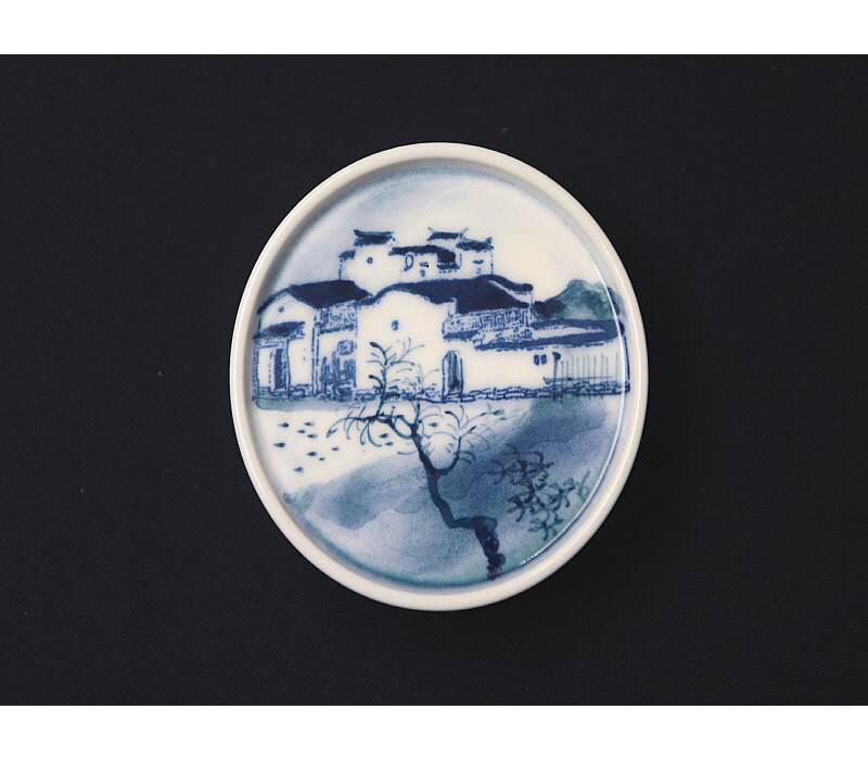 34. 청화 산수가문