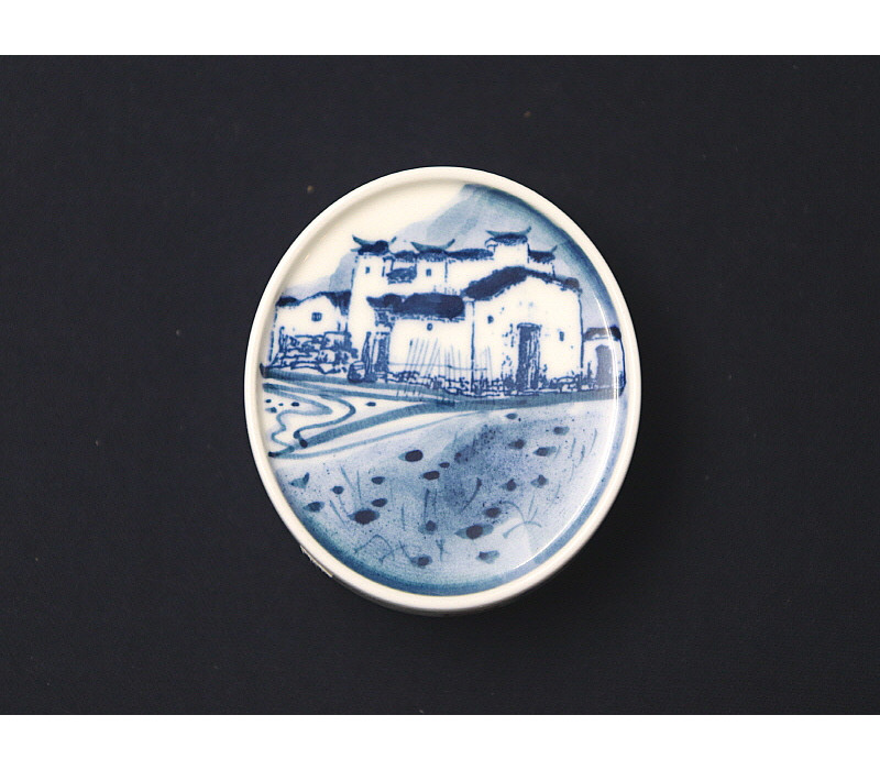 37. 청화 산수가문