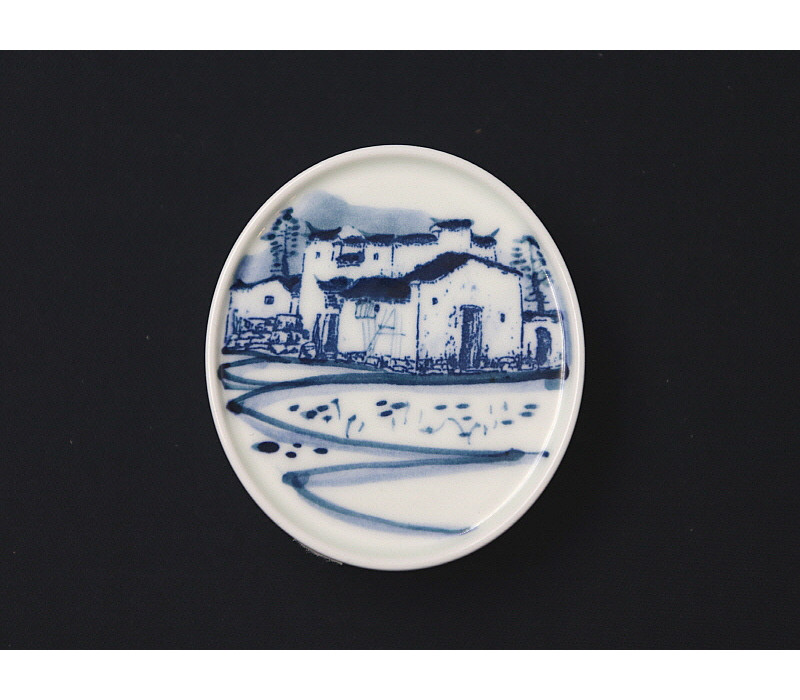 38. 청화 산수가문