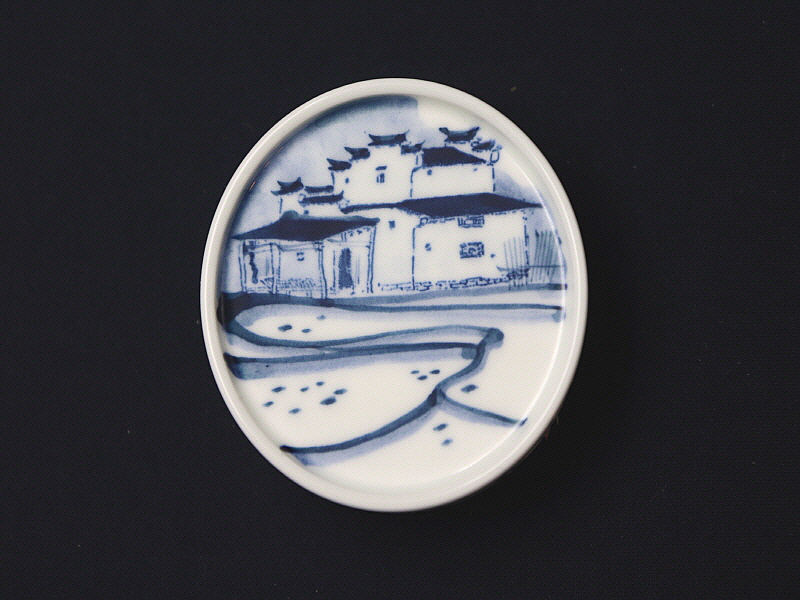 48. 청화 산수가문