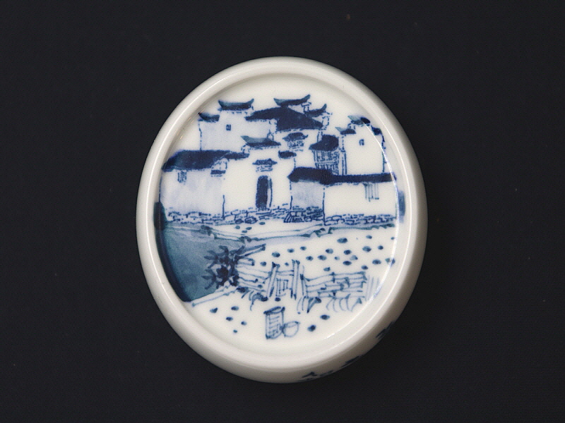 83. 청화 산수가문