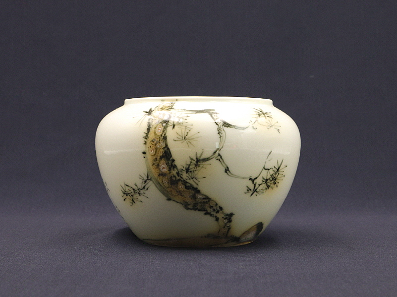 39. 청화유리홍 락은문