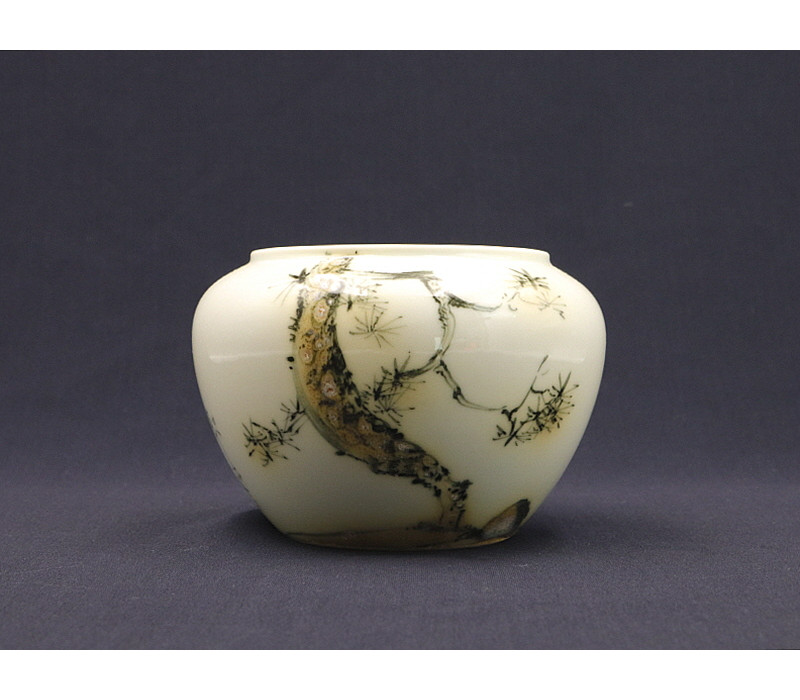 39. 청화유리홍 락은문